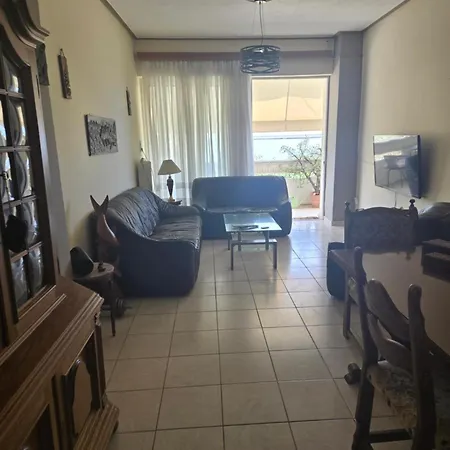 Kons Front דירה *